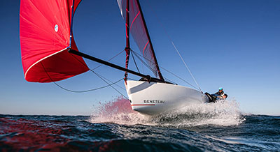 Boats: The hot First 18 SE